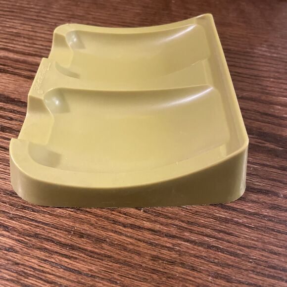 Vintage Tupperware Yellow Double Spoon Rest 5 1/4" x 4 1/4" x 1 1/4 Made in USA - Picture 2 of 4